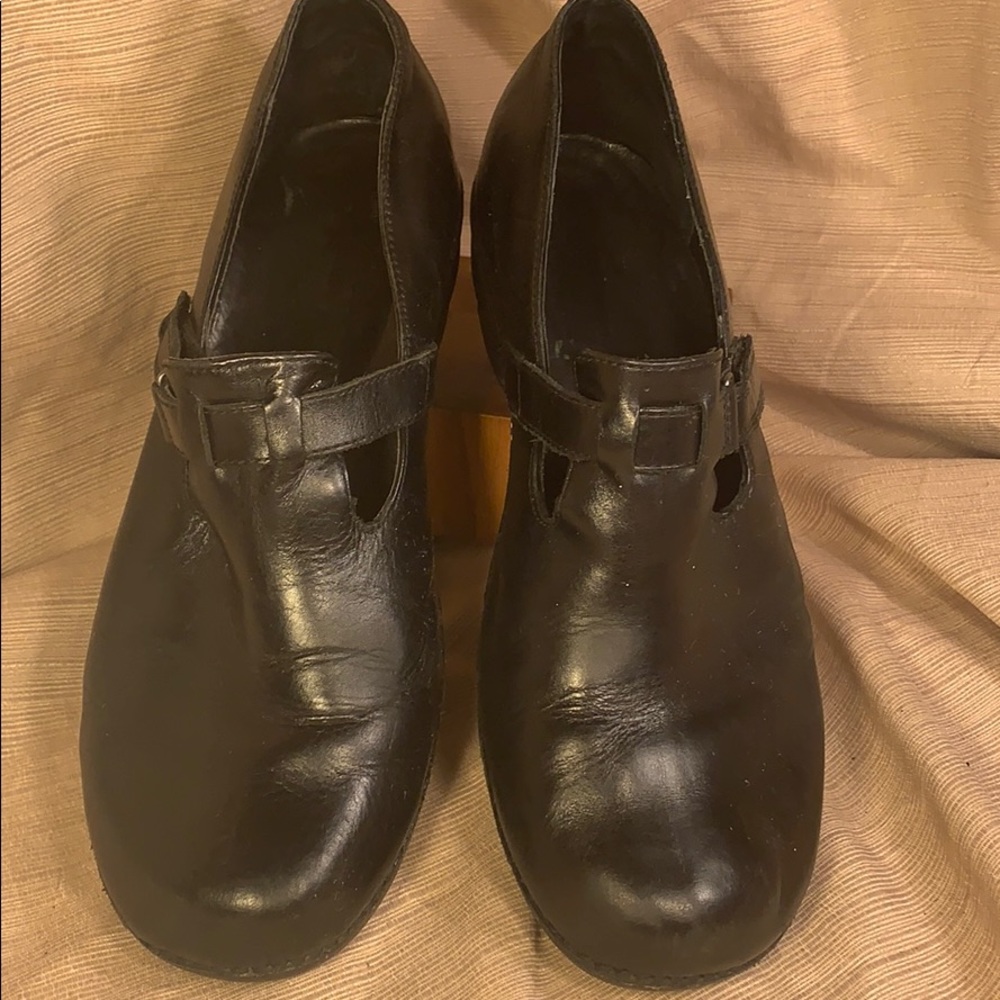 Patagonia leather classic shoes sz42/11 Great Find